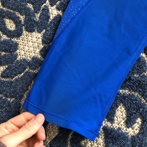 Lululemon capri 6 17" - Picture 2 of 9